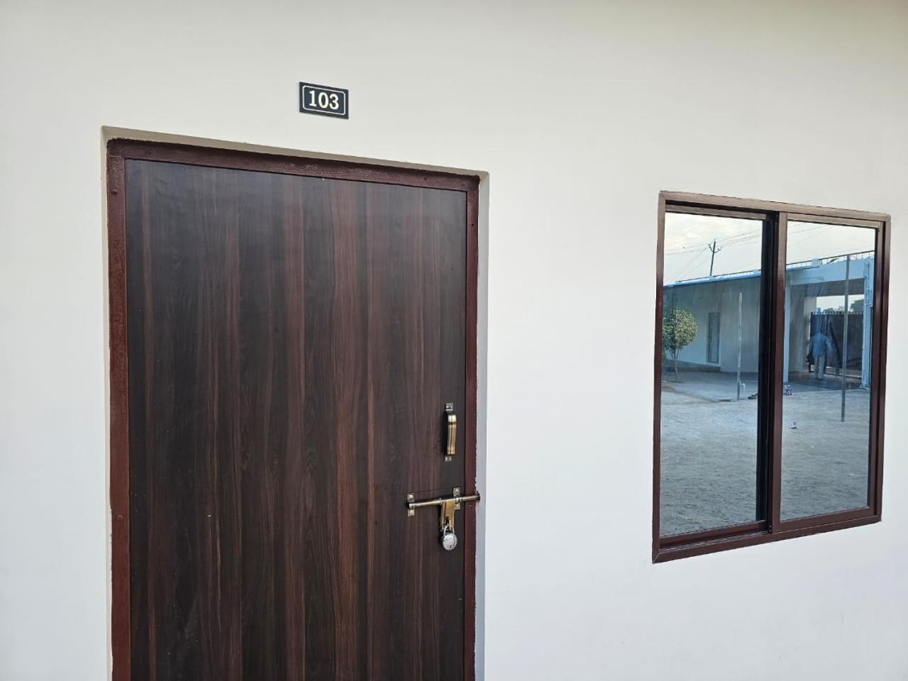Govind Resort Mathura Εξωτερικό φωτογραφία